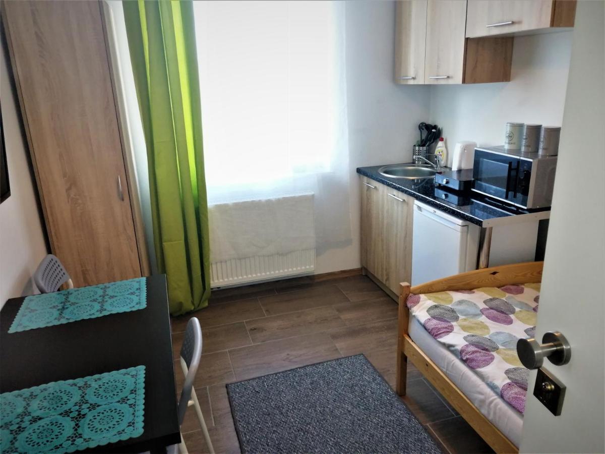Pokoje - Studio Gliwice I Przy Onkologii Екстериор снимка